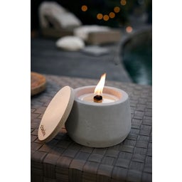 beske Vela en Recipiente de Hormigón - Steller